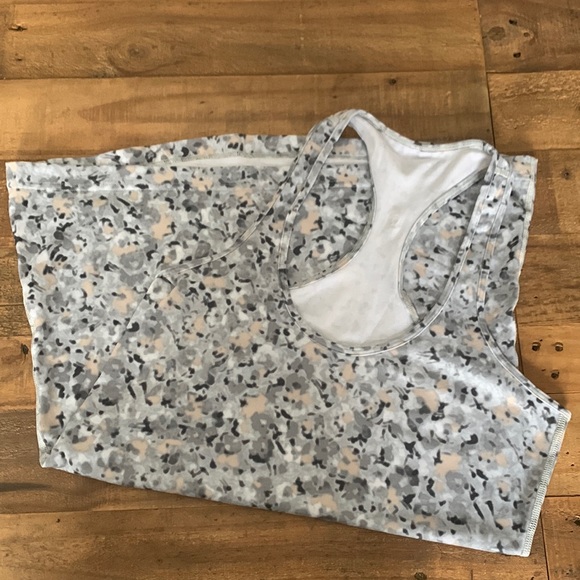 NWOT Lululemon Cool Racerback - Picture 1 of 3